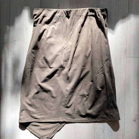 Cross over skirt - Picture 6 of 6